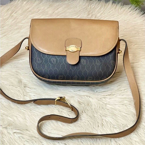 Authentic Christian Dior shoulder bag - Picture 13 of 16